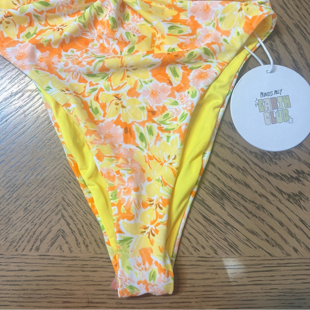 Princess Polly one piece swimsuit Yellow Floral new beach summer pool - Picture 5 of 12